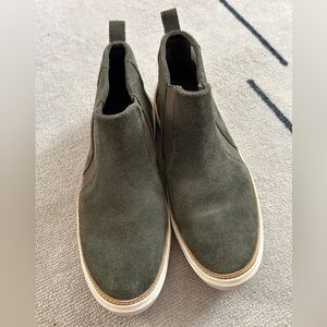 TOMS Green Suede High Top Slip Ons